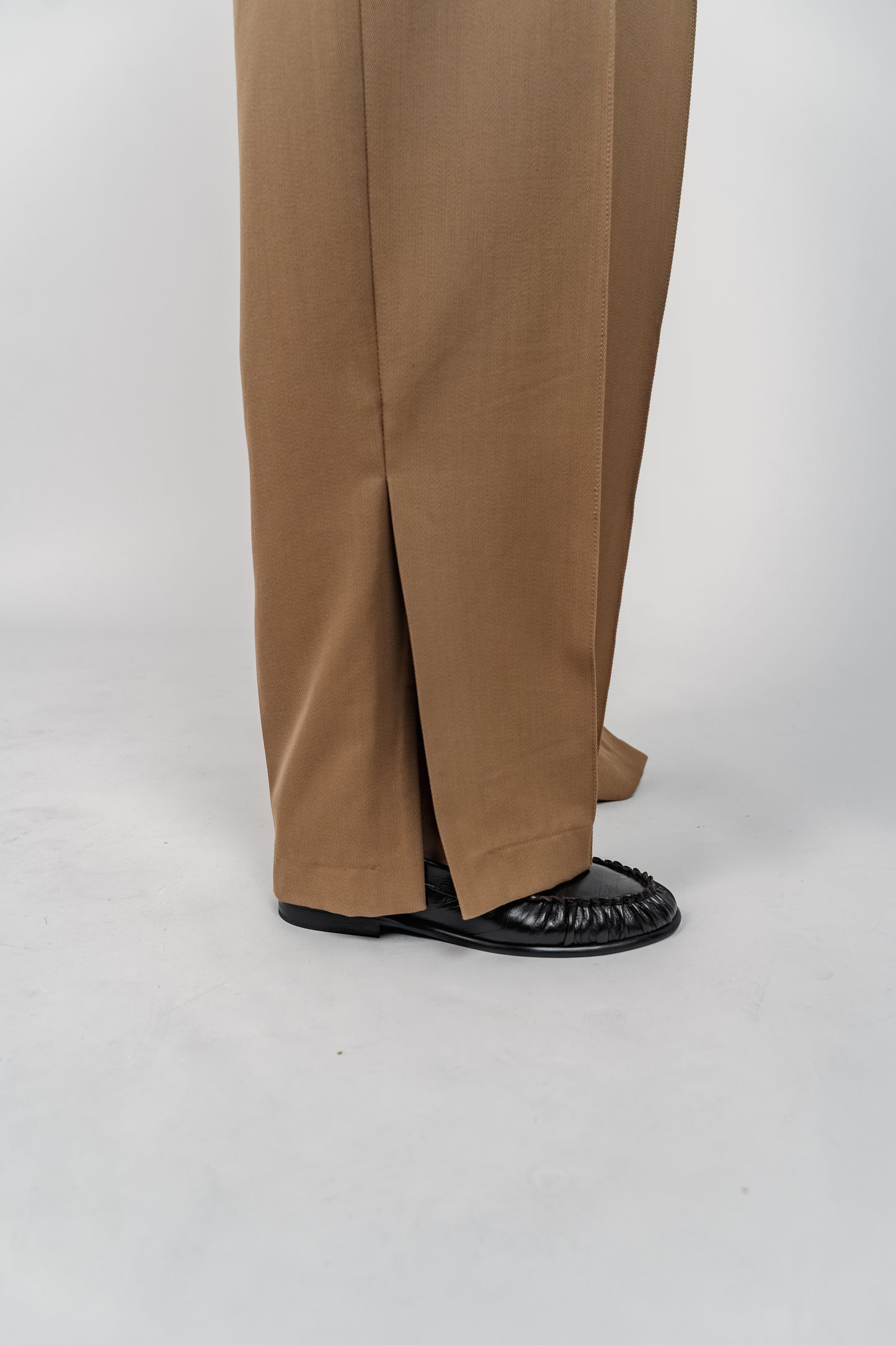 Pantalon en gabardine de laine